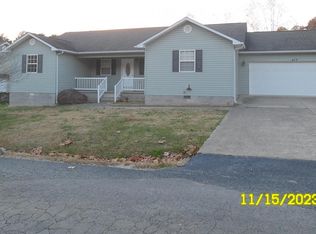 217 Sunny Valley Ln, Poplar Bluff, MO 63901
