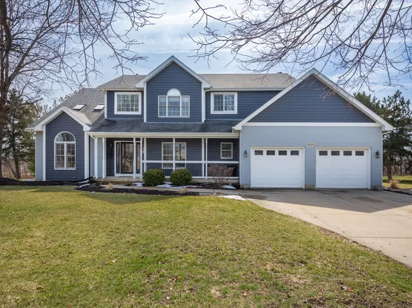 23325 112th St, Trevor, WI 53179