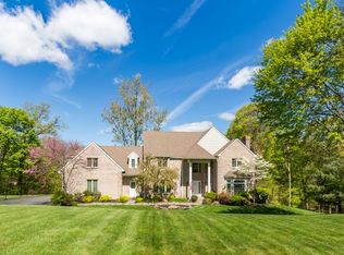 12 New Star Ridge Rd, Sparta, NJ 07871