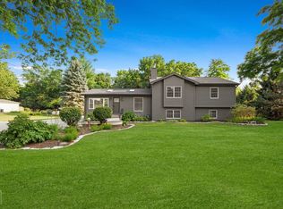 217 Bluff St, Lockport, IL 60441