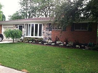 509 Provincetown Ln, Plymouth, MI 48170