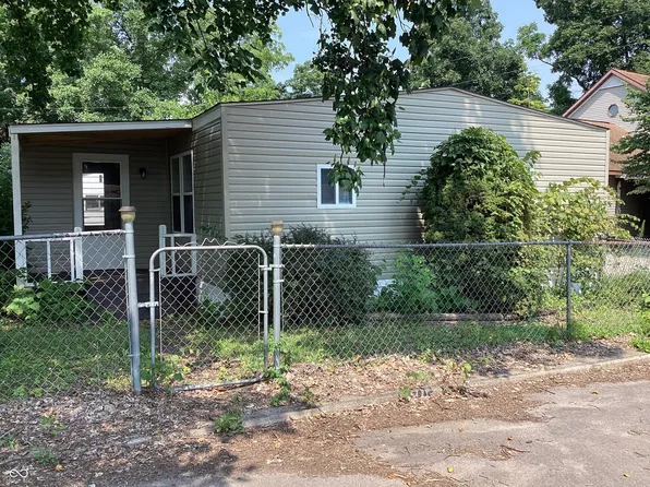 1048 Van Bibber Lake Est, Greencastle, IN 46135