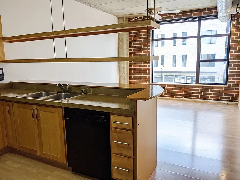 Mercury - Residential — Photo 142