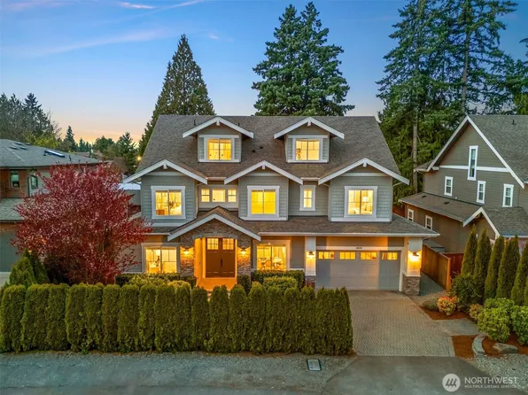 10610 NE 28th Street, Bellevue, WA 98004