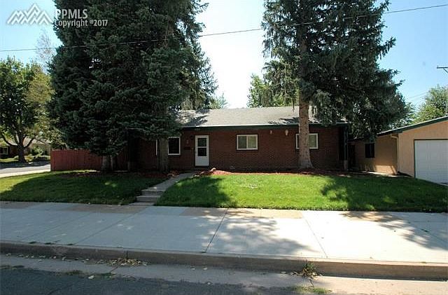 1st image of 1527 E Jackson St