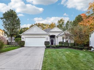 3742 Lovina Ln, Stow, OH 44224