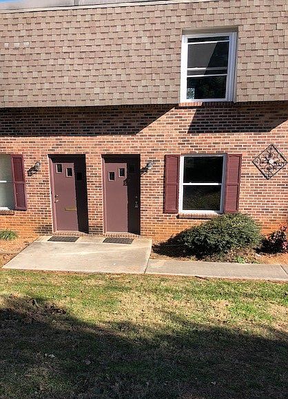 Front of Belle Terra_12202017