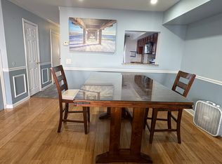 28 Eleanor Pl, Staten Island, NY 10303