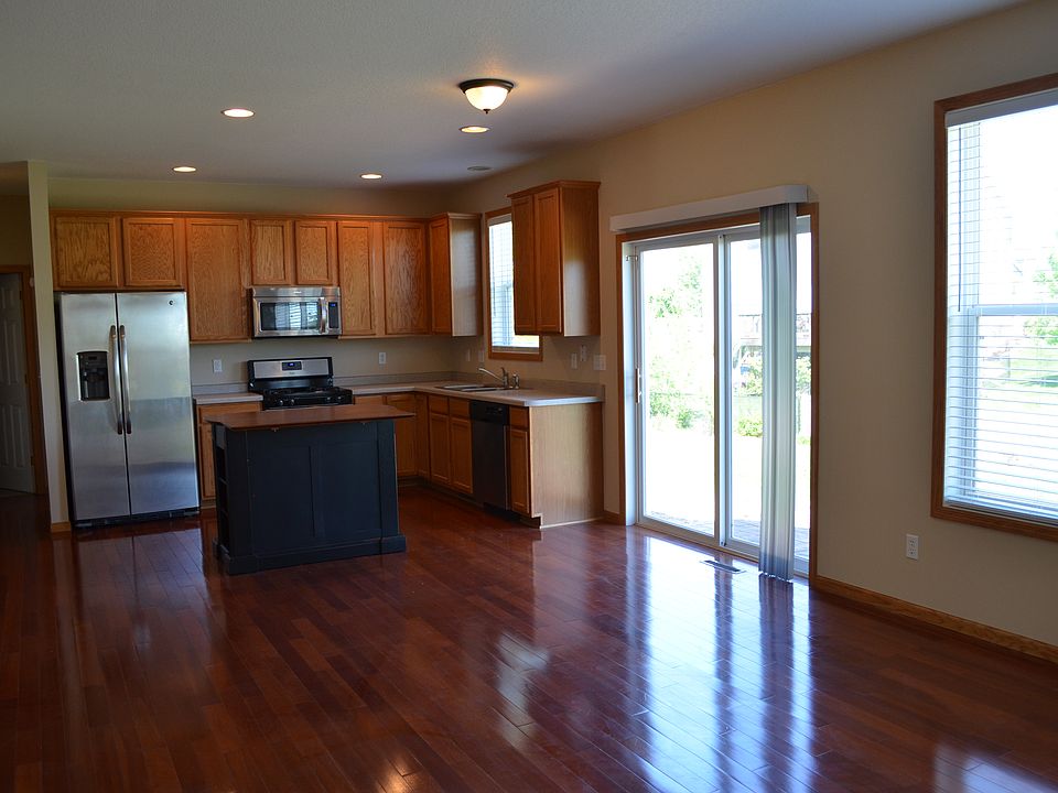 Kitchen prior to granite