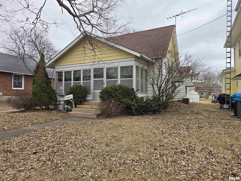 1st image of 30 N Adams St