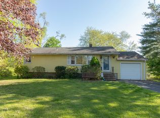 33 Clintonville Rd, Northford, CT 06472