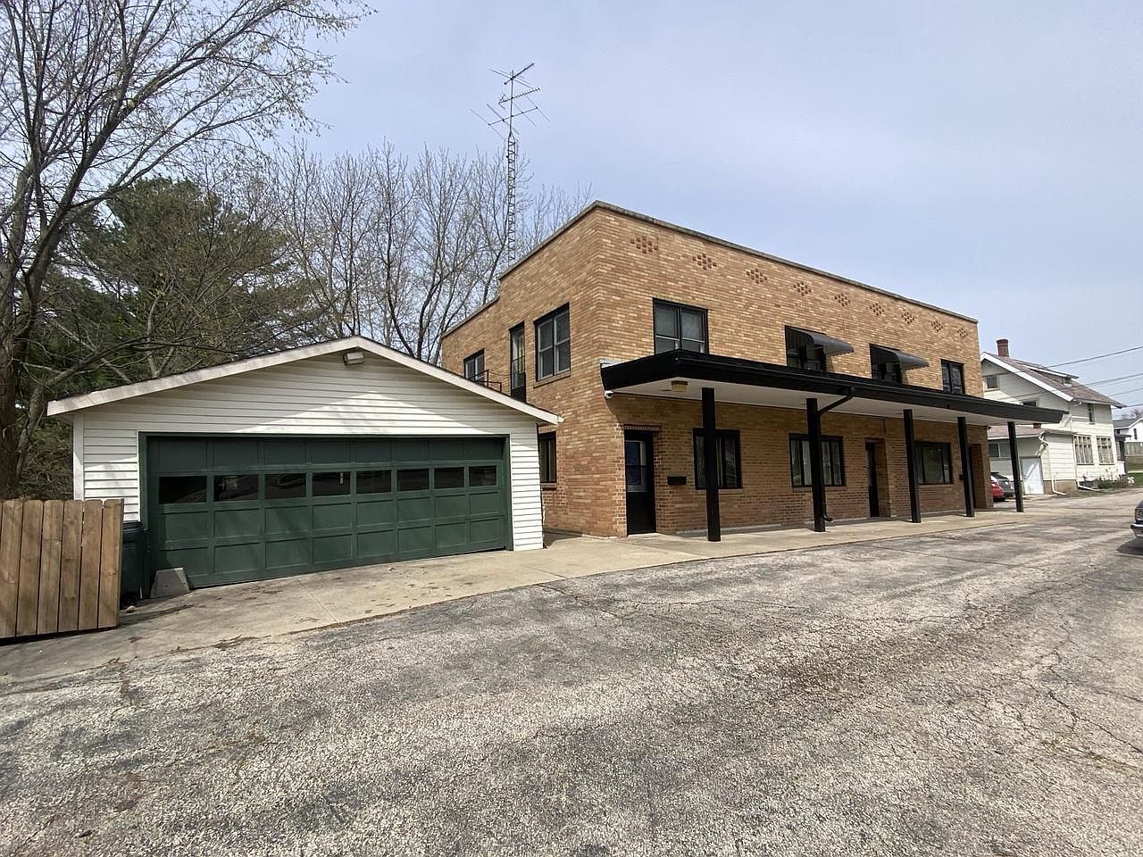 711 Ridge Street, Mineral Pt, WI 53565 Zillow