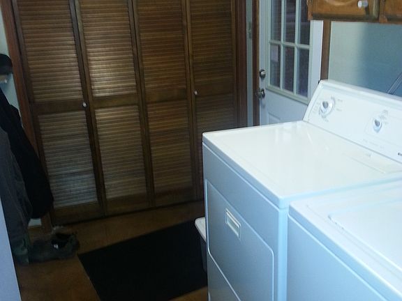 Mud Room / Laundry