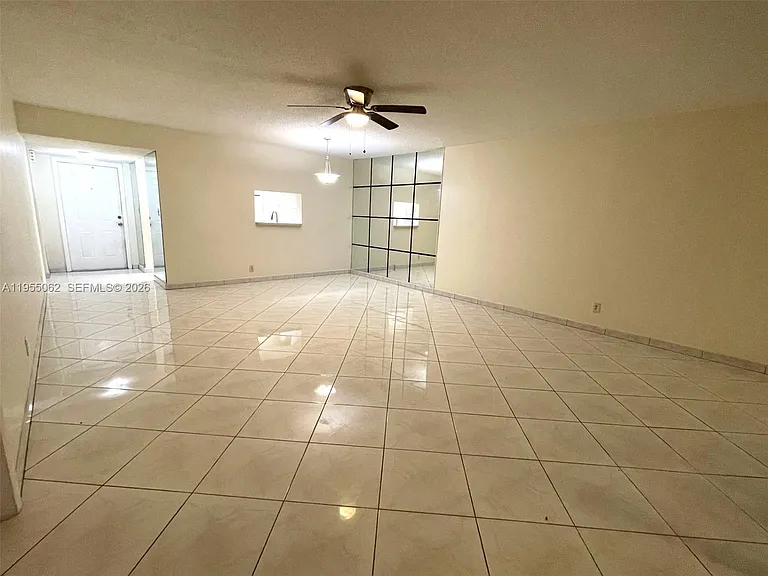 4191 NW 41st St #418 — Photo 2