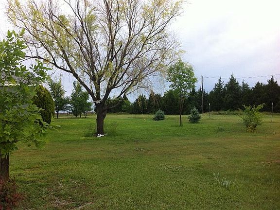 2nd image of 12250 Yucca Dr
