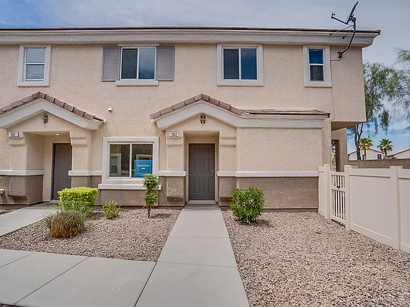 2nd image of 2306 Yellowstone Creek Dr Unit 102
