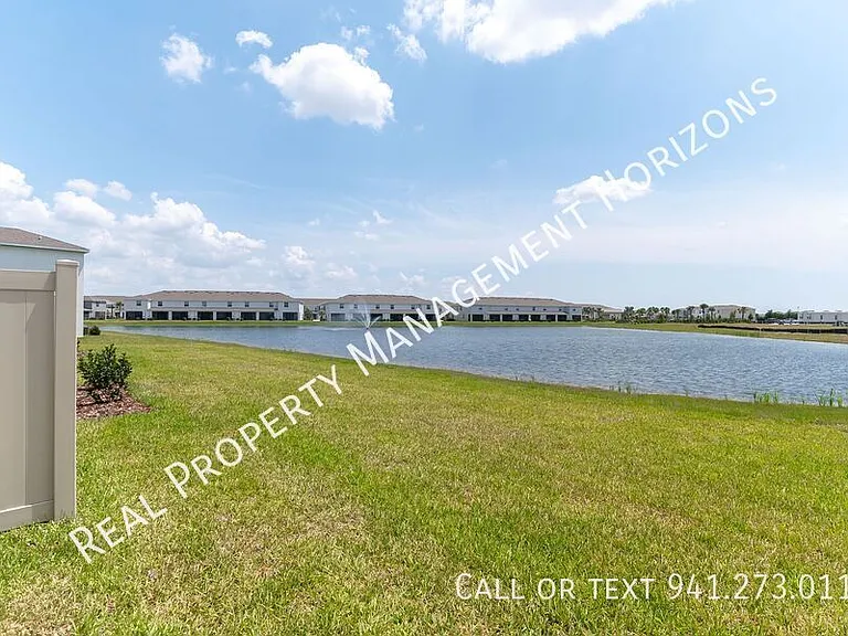 17769 Crescent Moon Loop — Photo 23