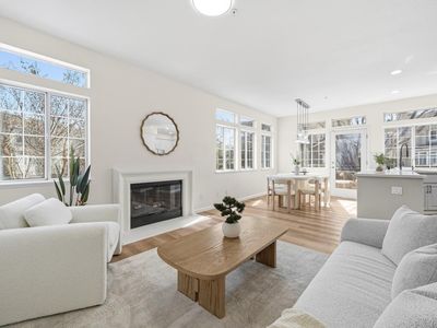 525 Porpoise Bay Ter #A, Sunnyvale, CA, 94089