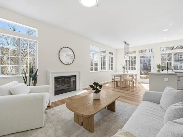 525 Porpoise Bay Ter #A, Sunnyvale, CA 94089