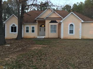 165 Gentle Doe Dr, Fayetteville, GA 30214