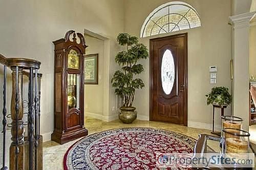 3rd image of 6601 Shady Point Dr