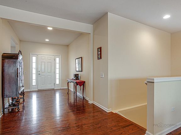 5th image of 3108 Province Cir