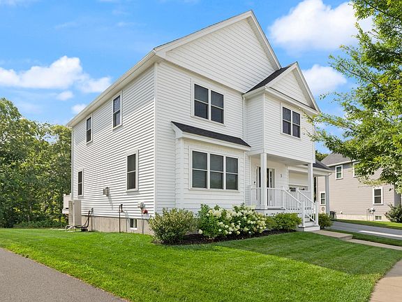 3rd image of 3 S Ridge Cir
