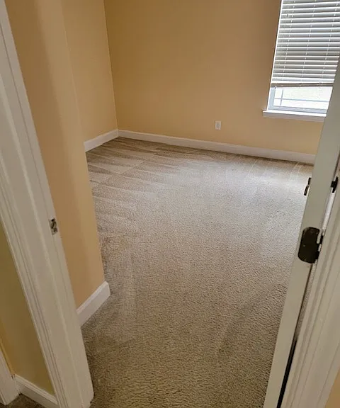 743 Hot Springs Trl — Photo 5