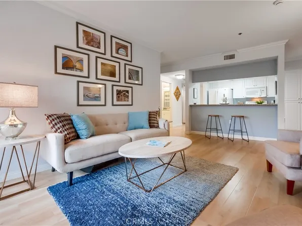 838 Pine Ave Unit 114, Long Beach, CA 90813