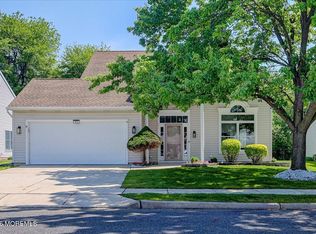 212 Wagon Wheel Ln, Columbus, NJ 08022