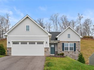 406 Spruce Ln, Houston, PA 15342