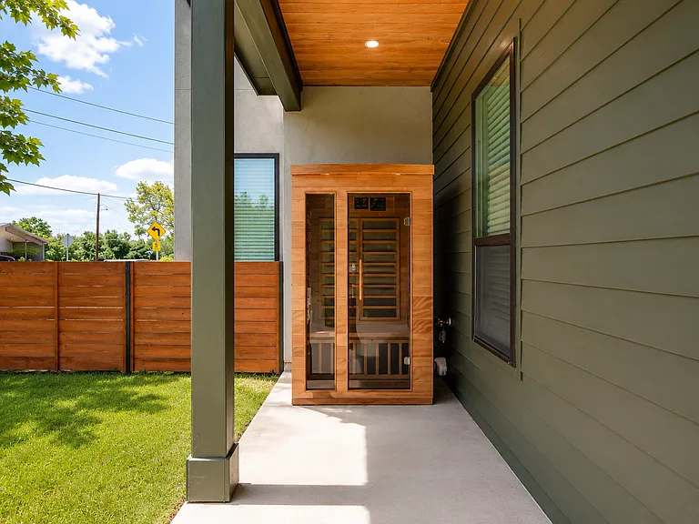 4405 Mount Vernon Dr #A — Photo 8