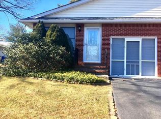 18 Magnolia Rd, Manahawkin, NJ 08050