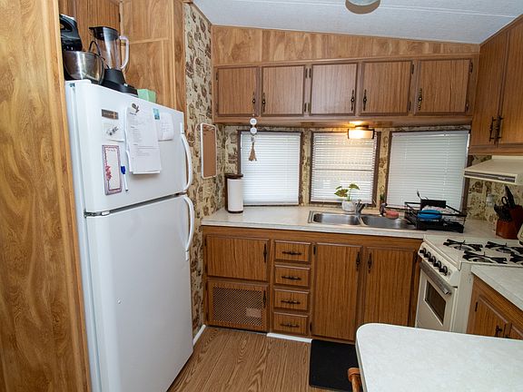 4th image of 269 Oak Harbor Cp