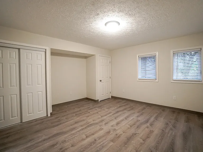 1638 W Kentucky St — Photo 11