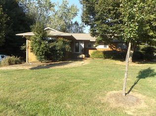 132 Armory Rd, Galax, VA 24333