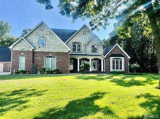 336 Coach Rd, Lebanon, MO 65536