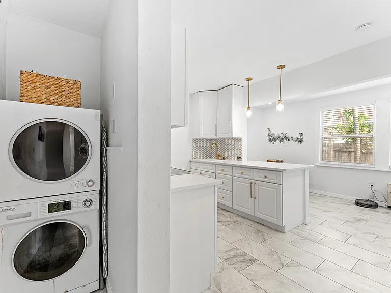 1550 S Atlantic Ave — Photo 12