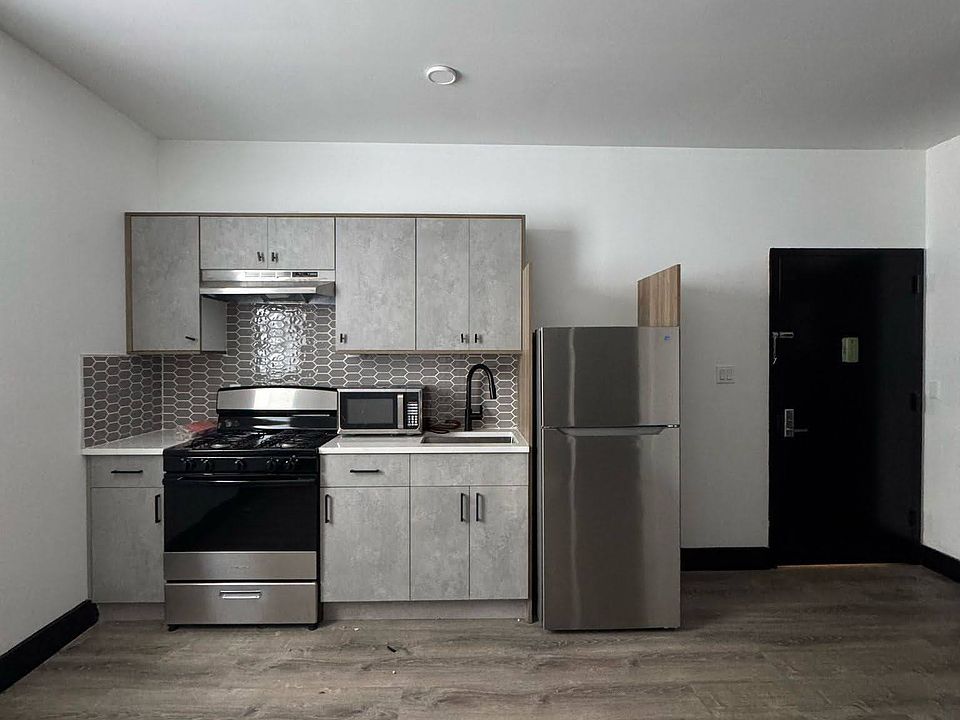 1st image of 11 Thomas St #3A