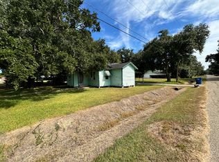 301 5th St, Gueydan, LA 70542