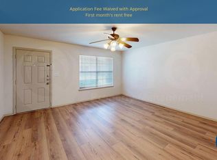 2335 N Elm St Unit 1, Denton, TX 76201