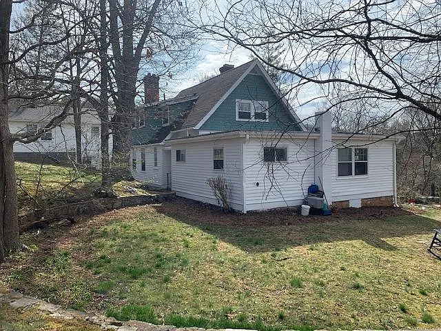 2 bed, $1,375 — Photo 2