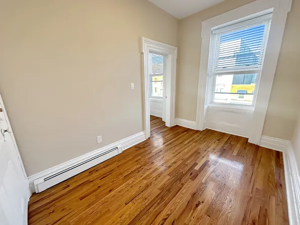 227-229 Washington Street image 13 of 16