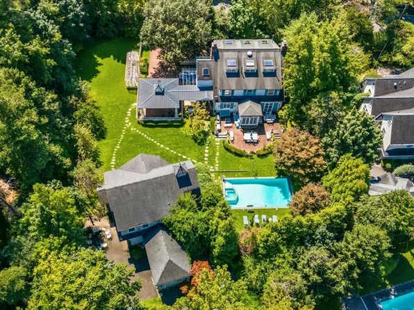 197 Cedar St, Englewood, NJ 07631