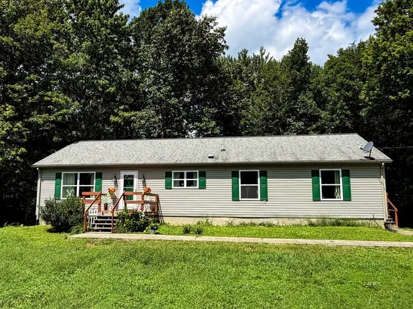 39088 McDaniel Rd, Nelsonville, OH 45764
