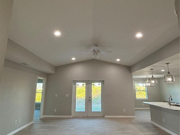 154 White Pine Dr
