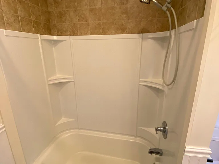 536 Midland St #536 — Photo 6