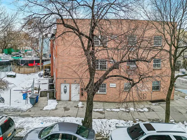 1400 Prospect Avenue image 1 of 9