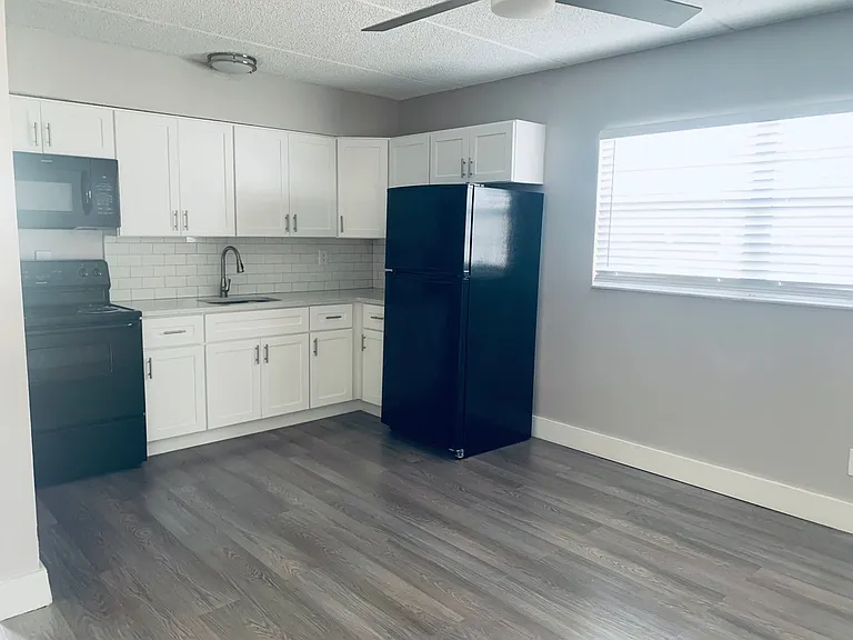 Armature Lake Apartments — Photo 34