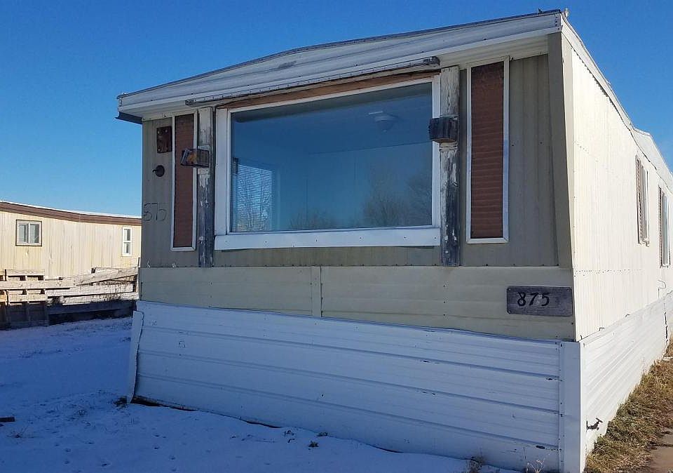1st image of 875 Eve Dr #875